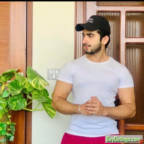 Shahzaib28, 19980605, Lahore, Punjab, Pakistan